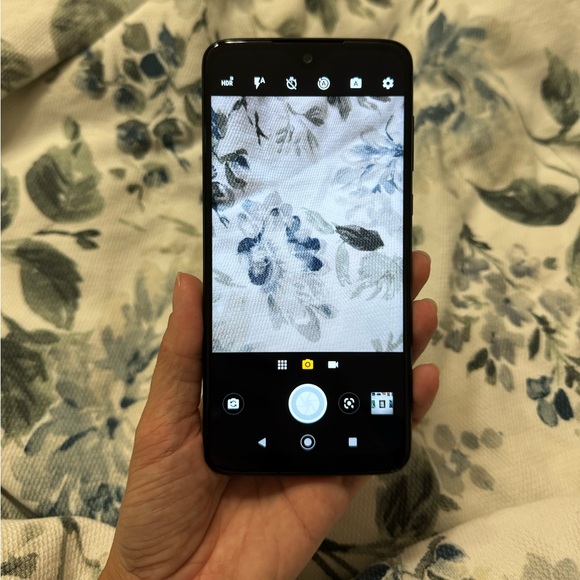 UNLOCKED Motorola G7 Plus - Black - Picture 5 of 8